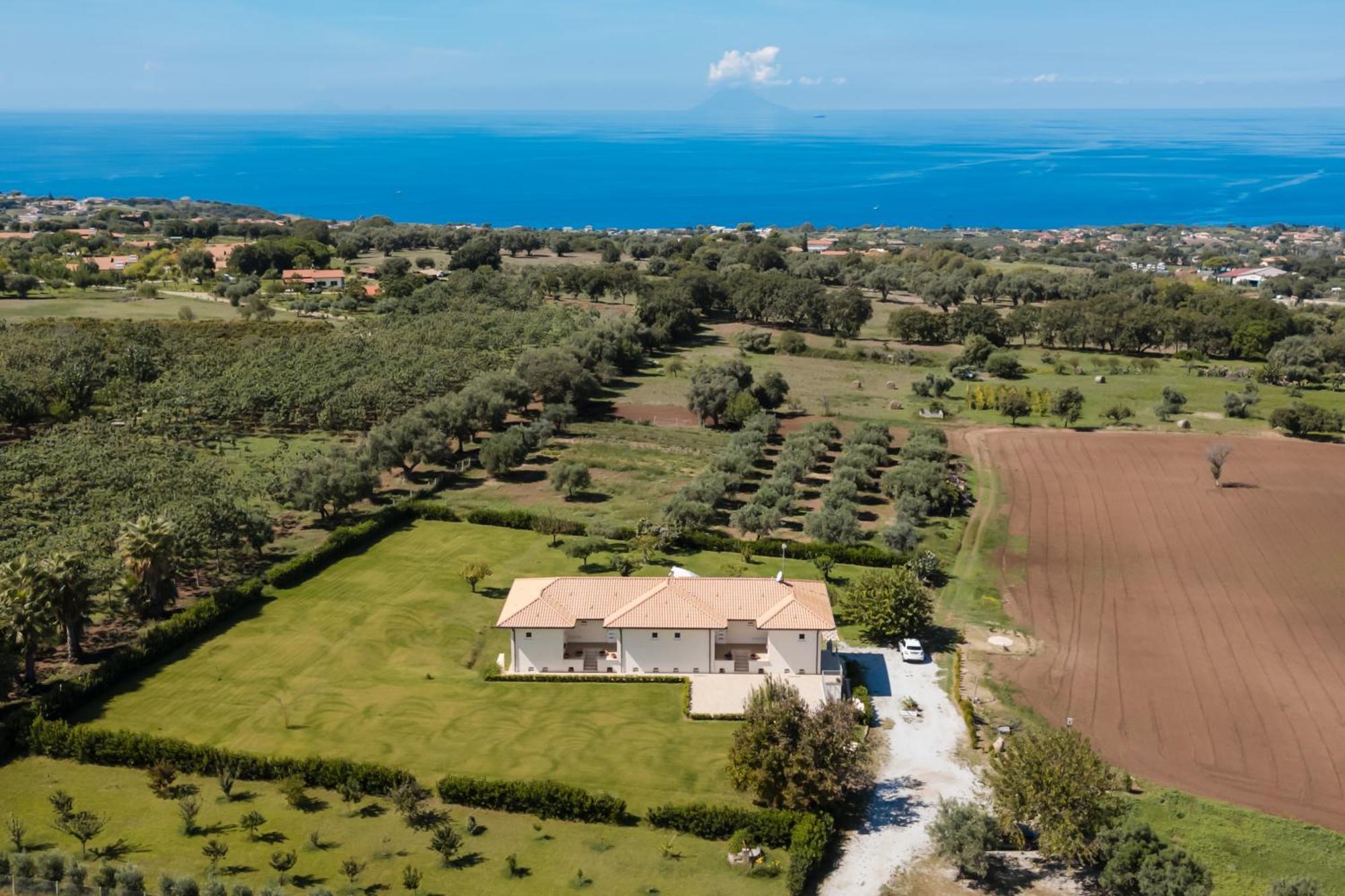 Villa Eirene Ricadi Exterior photo